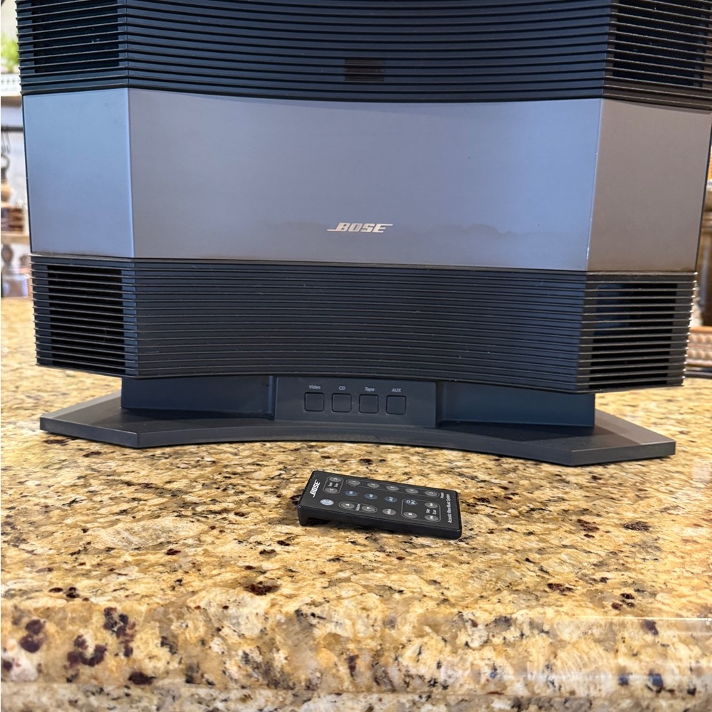 Bose Black and Gray Audio System